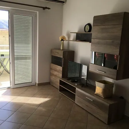 Apartment Janica *