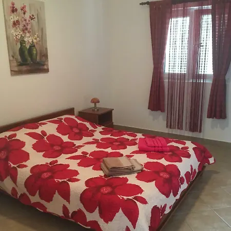 Janica Apartment Pag Town